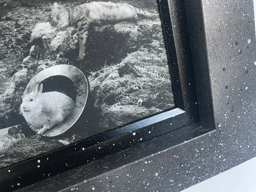 In Pursuit Of Gold (James Bond) - Canvas Limited Edition - Black & White #1AP